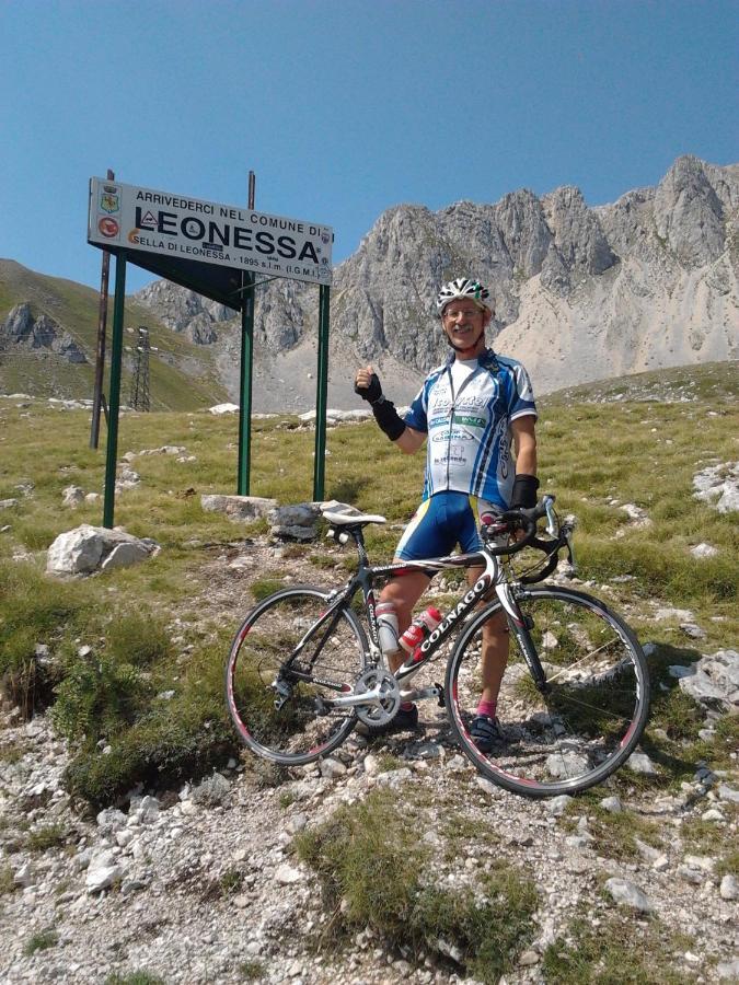 la bottega del fabbro affitto breve Villa Contigliano Eksteriør billede