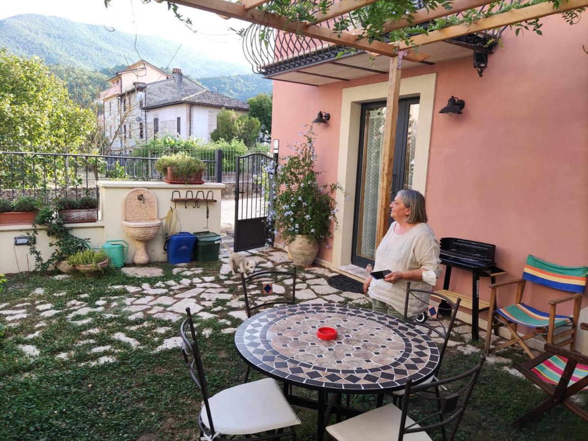 la bottega del fabbro affitto breve Villa Contigliano Eksteriør billede